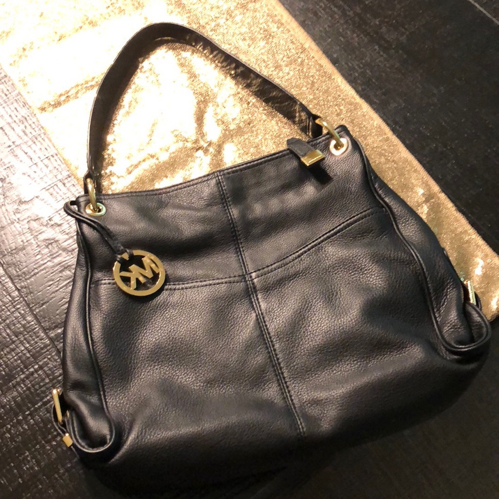 Black Michael Kors purse